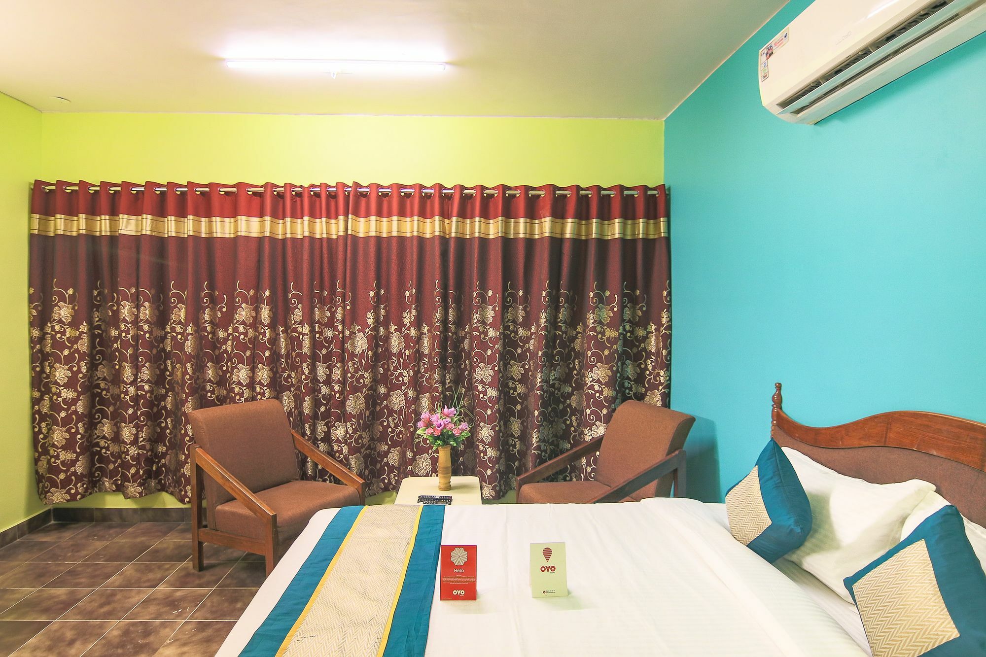 Oyo 10709 Hotel Sbt Visakhapatnam Exterior foto